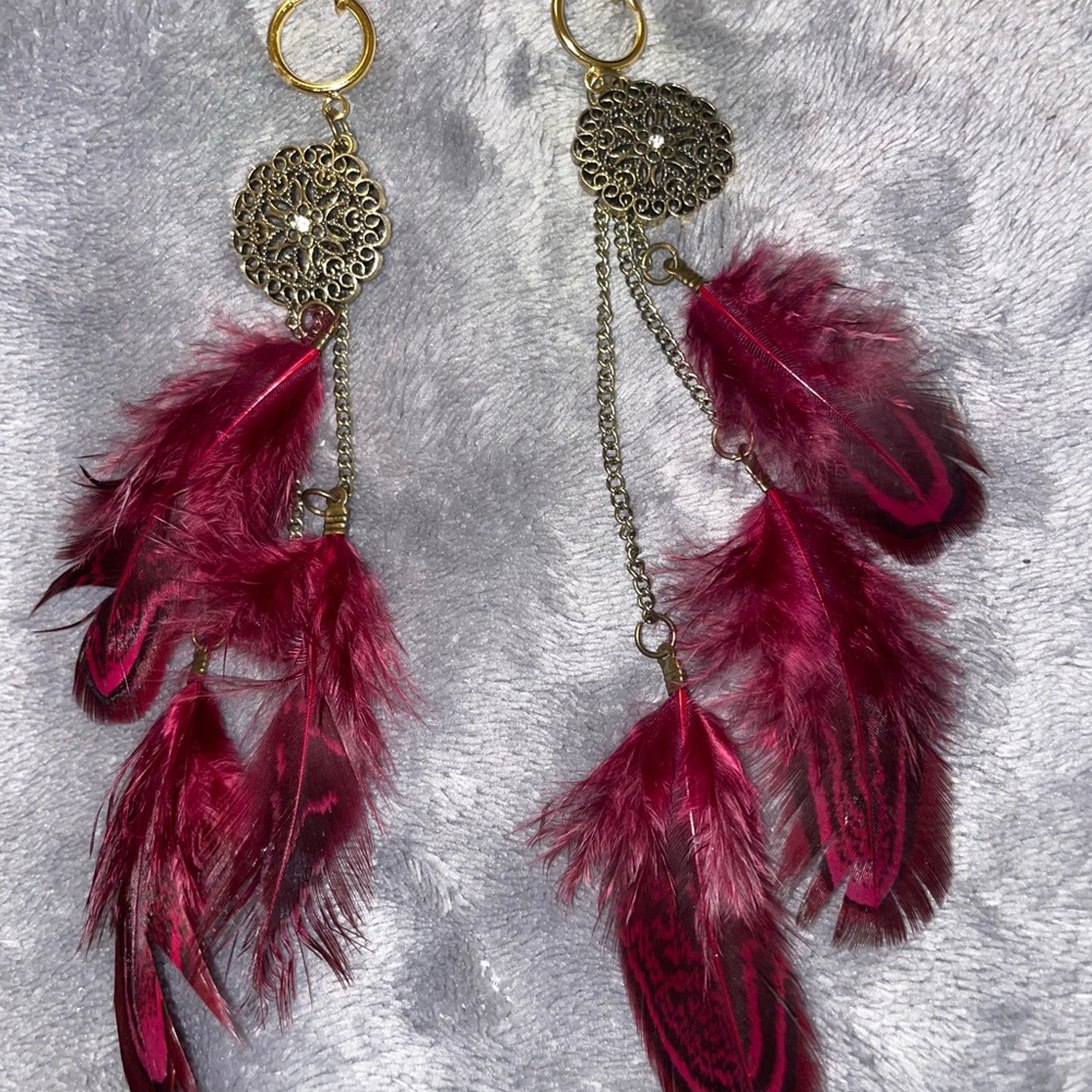 Faux Feather Earrings CLIP on
